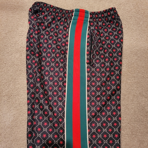 Gucci GG Star Print Track Shorts in Black - Picture 4 of 6